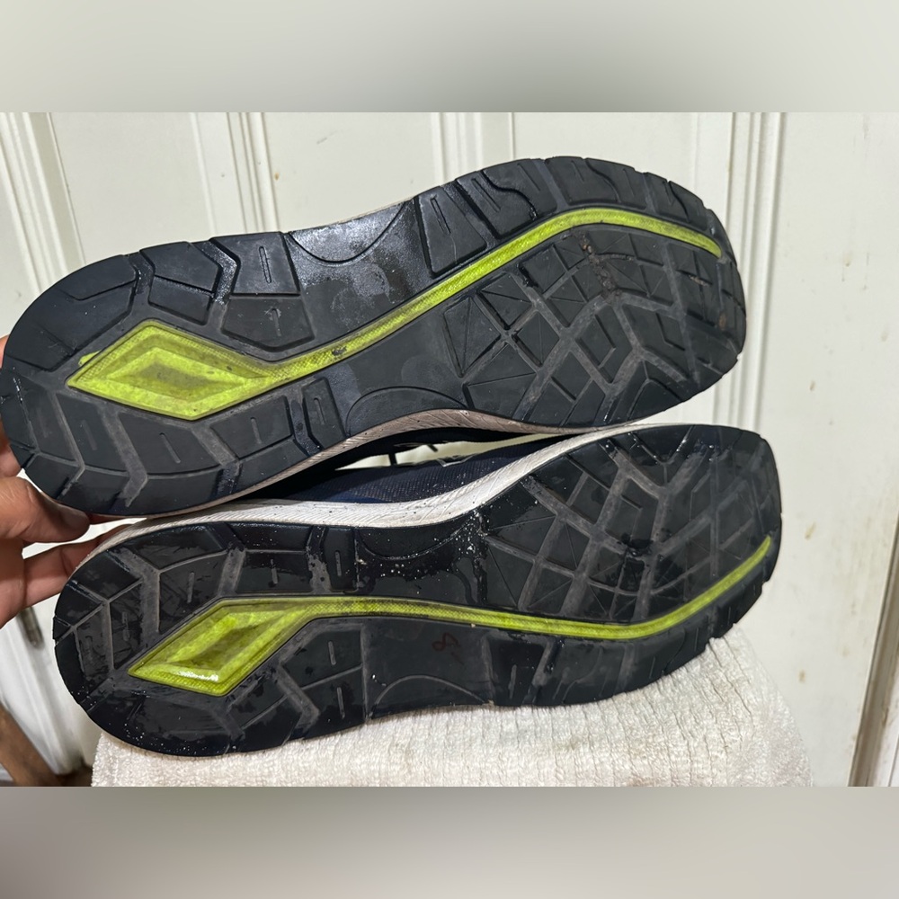 New Balance Logic Safety Toe - image 5